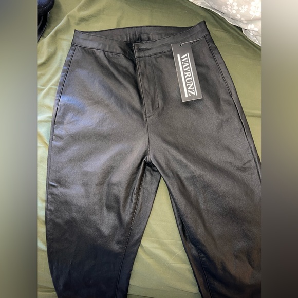 High Wasted Stretch Faux Leather Pants - Picture 2 of 4